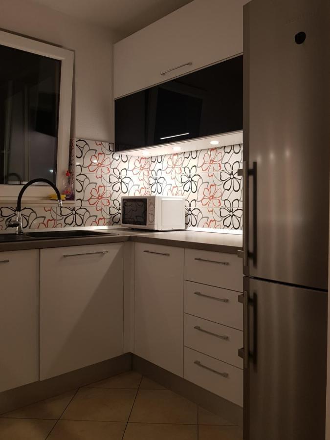 Apartment Fortuna Makarska Eksteriør billede